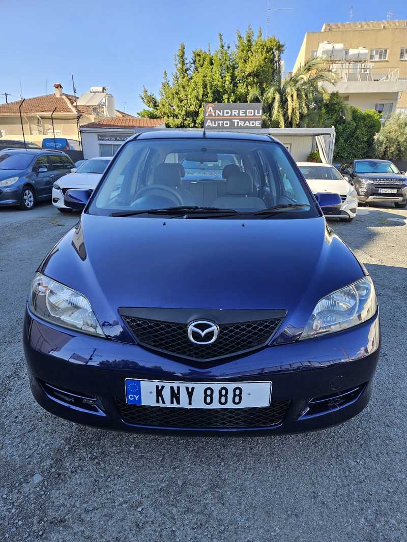 Mazda Demio 1,4L 2003