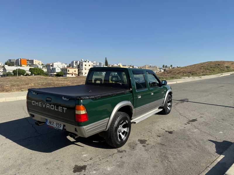 2000 Chevrolet Luv 3,0L 2000 Cyprus