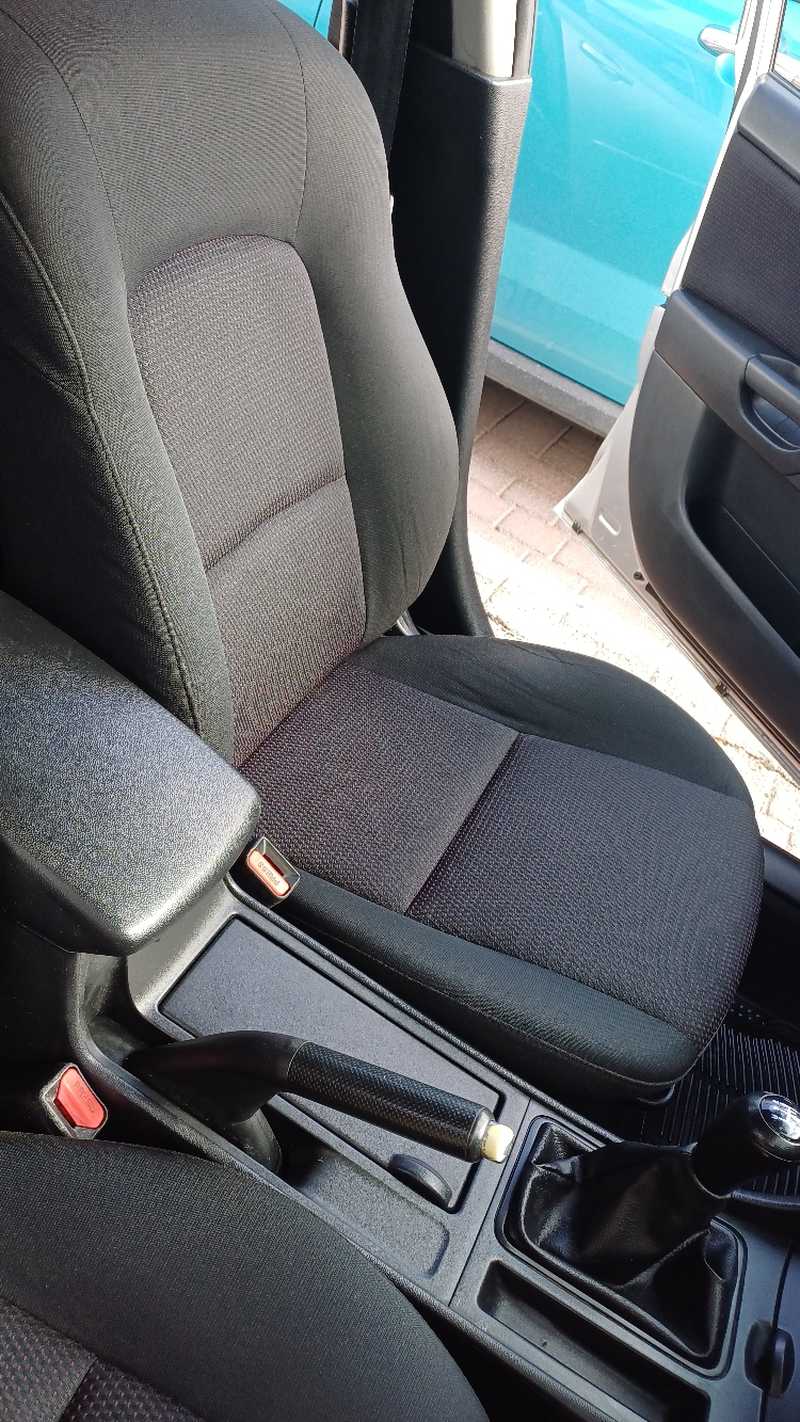 2008 Mazda 3 1,6L 2008 Cyprus