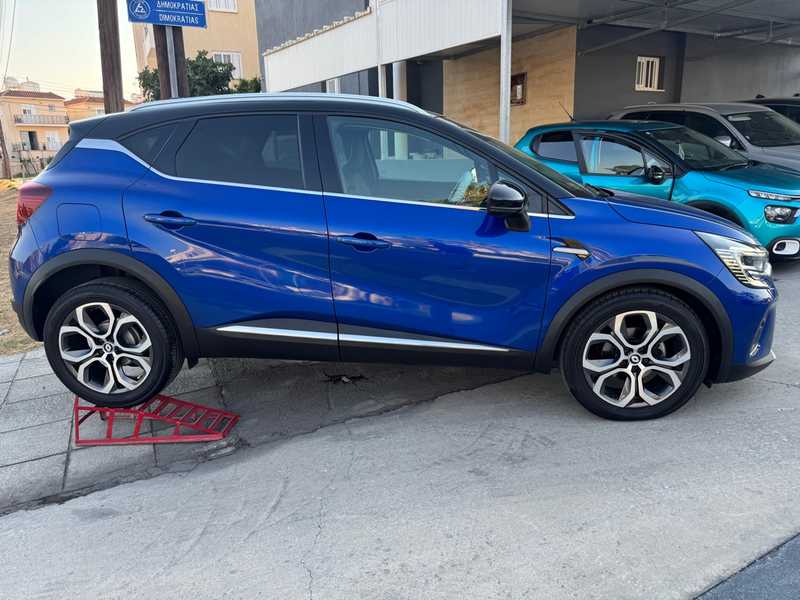 2021 Renault Captur 1,3L 2021 Cyprus
