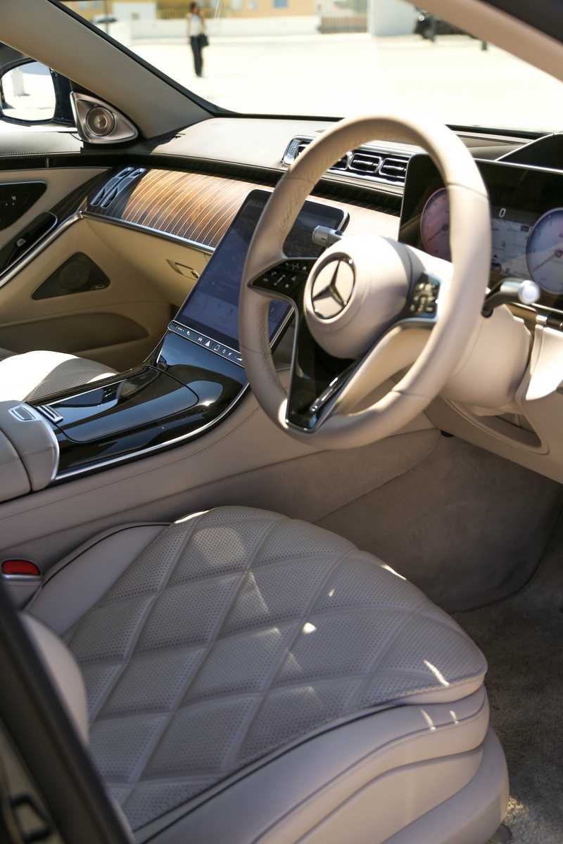 2025 Mercedes-Benz Maybach 4,0L 2025 Cyprus