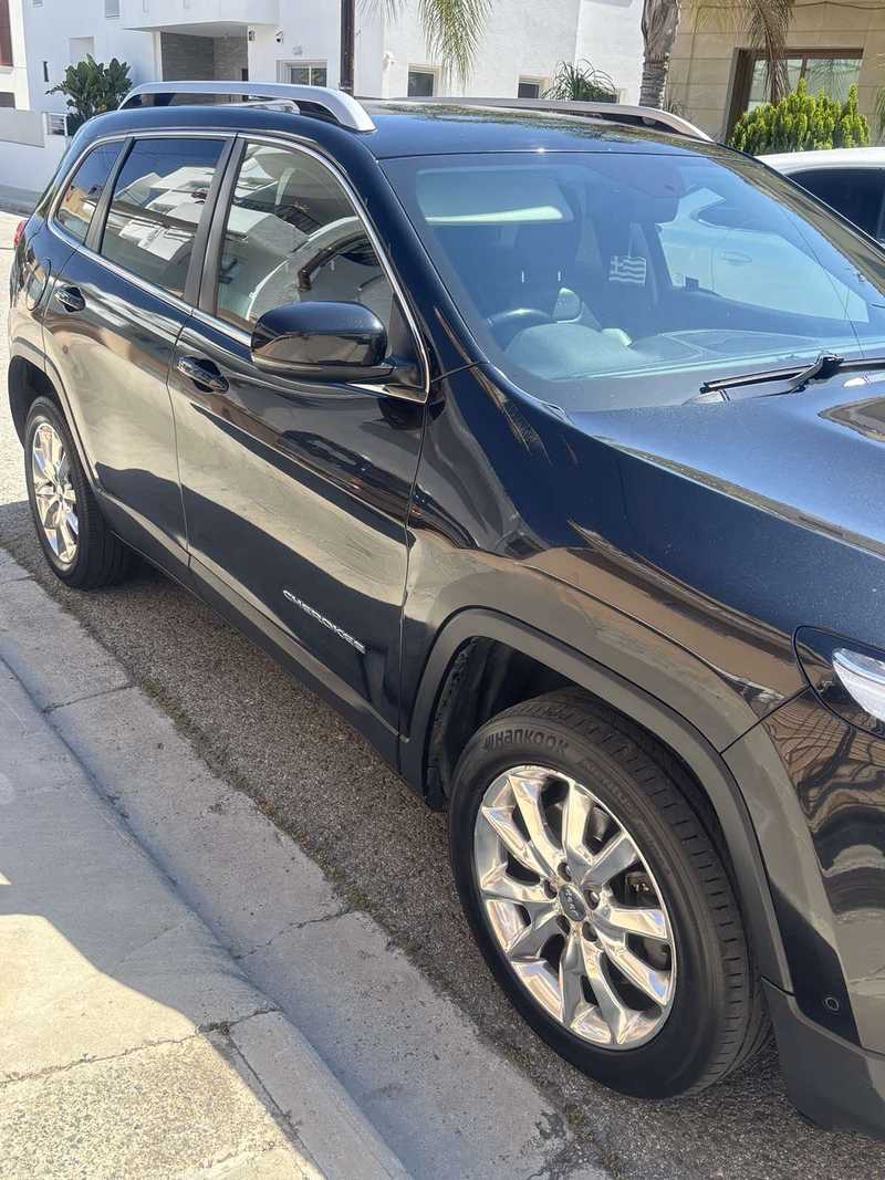 2015 Jeep Cherokee 2,0L 2015 Cyprus