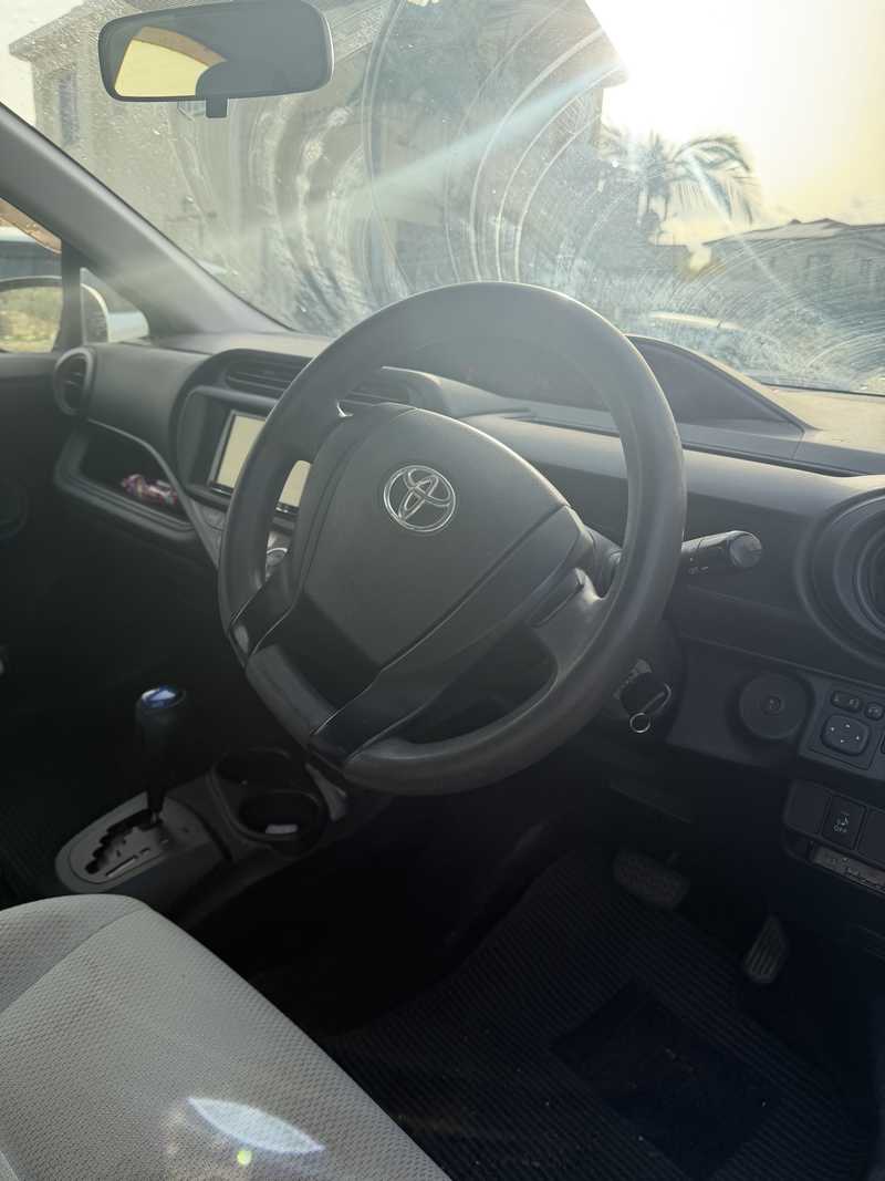 2015 Toyota Aqua 1,5L 2015 Cyprus