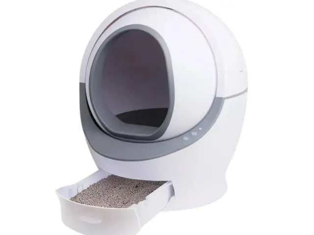 Petsyncro automatic self-cleaning cat litter box, Larnaca — Oroklini