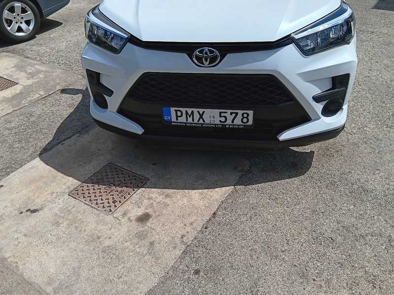 2020 Toyota Raize 1,0L 2020 Cyprus