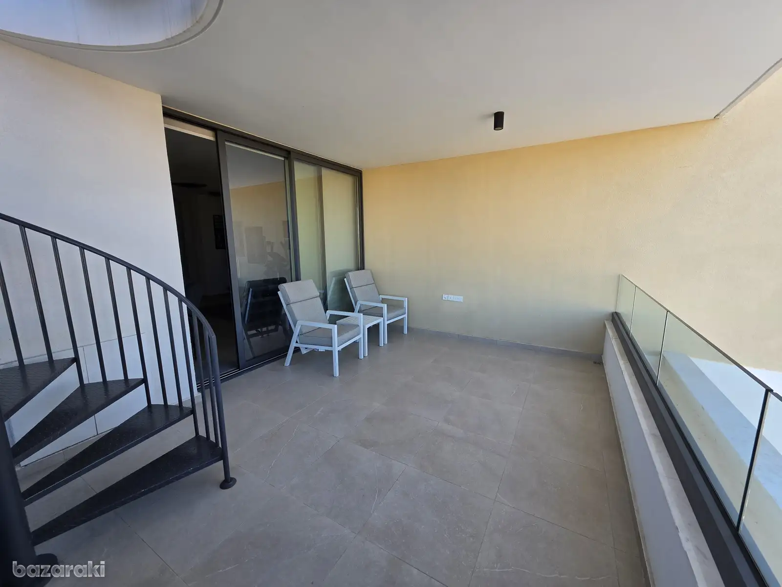 Penthouse, 2 bedrooms — 13