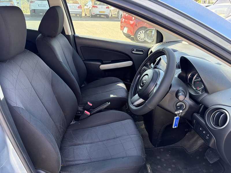 2013 Mazda Demio 1,3L 2013 Cyprus