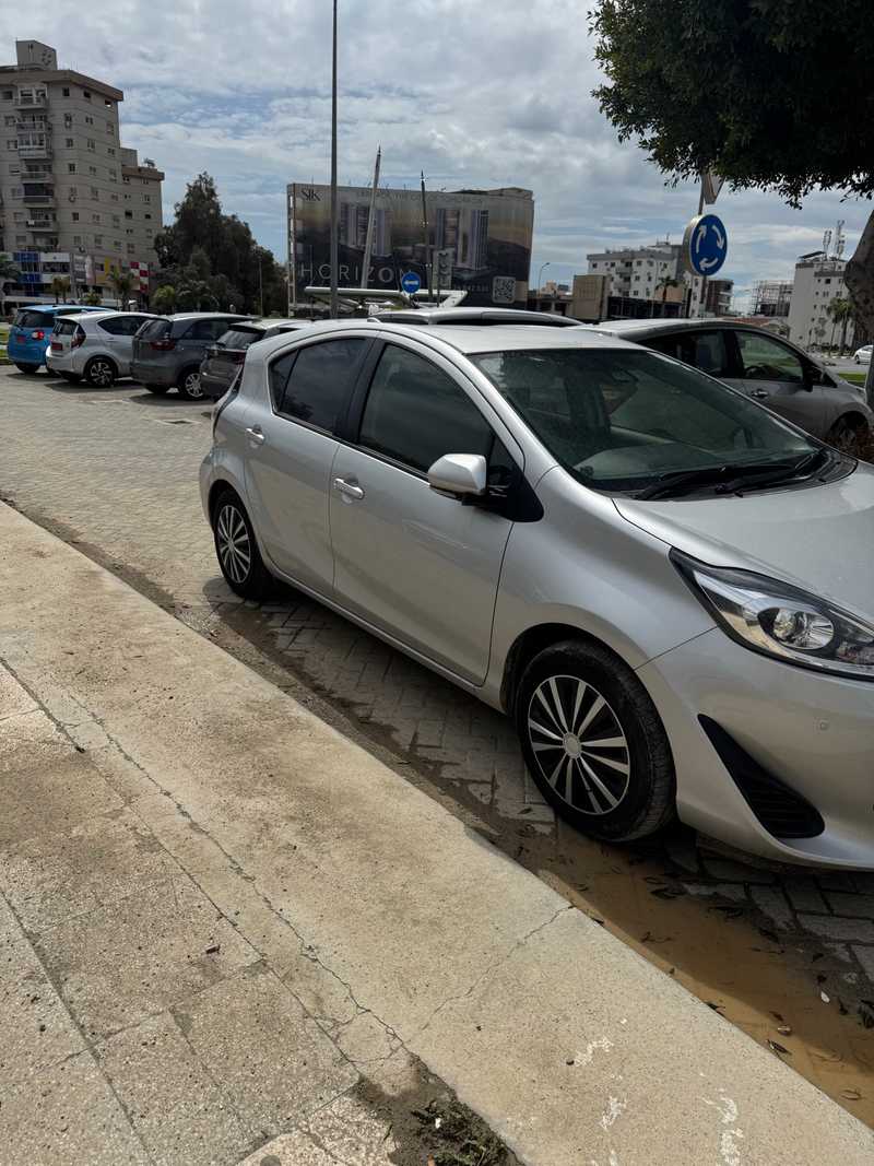 2021 Toyota Aqua 1,5L 2021 Cyprus