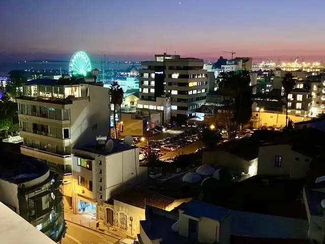 3-bedroom apartment for sale, Limassol — Limassol - Agia Napa