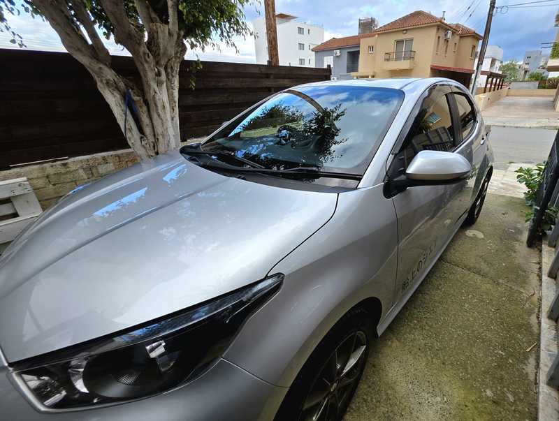 2021 Toyota Yaris 1,5L 2021 Cyprus