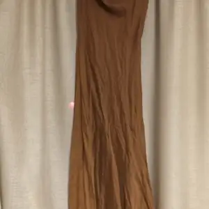 Mango draped-neck lyocell dress, size xs, no tags, never worn, Επαρχία Λεμεσού — Λεμεσός - Αγία Ζώνη