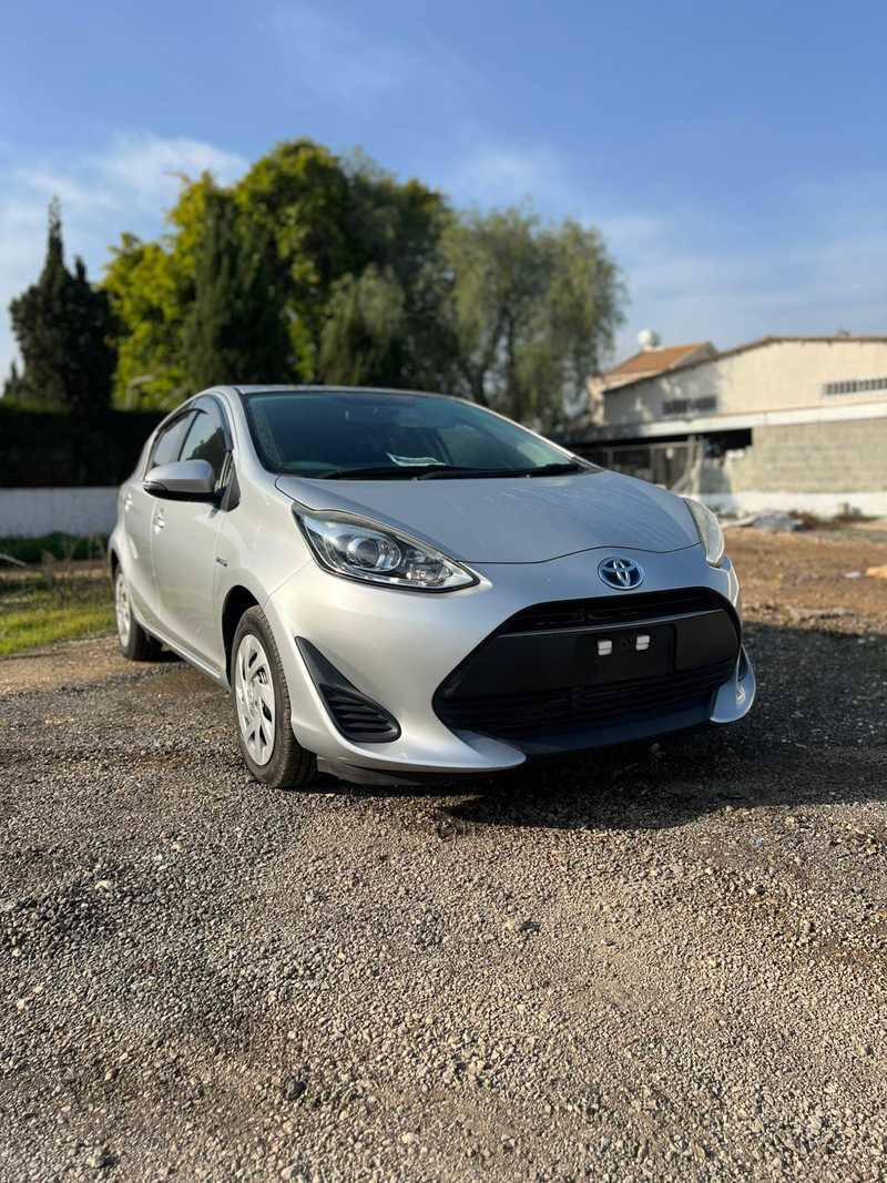 Toyota Aqua 1,5L 2021