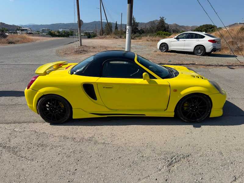 1999 Toyota MRS 1,8L 1999 Cyprus