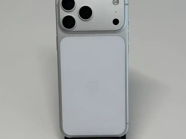 Iphone 17 pro max 256gb silver, Επαρχία Λεμεσού — Μαρίνα Λεμεσού