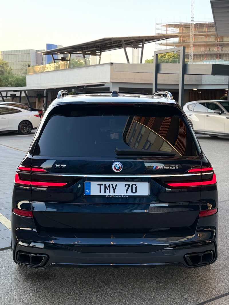2023 BMW X7M 4,4L 2023 Cyprus