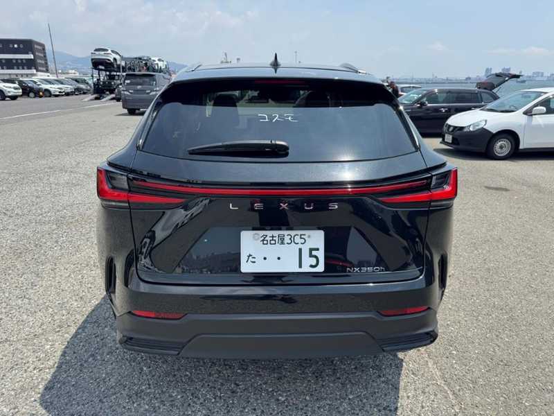 2025 Lexus NX 2,5L 2025 Cyprus