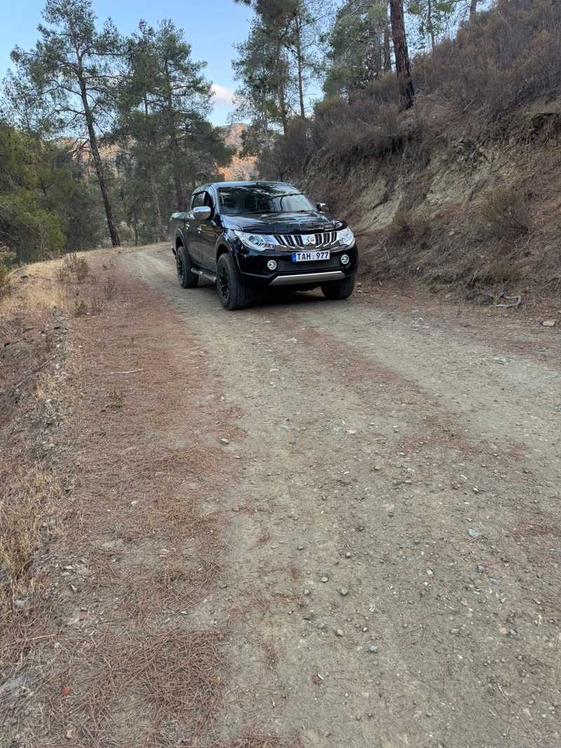 2016 Mitsubishi L200 2,5L 2016 Cyprus