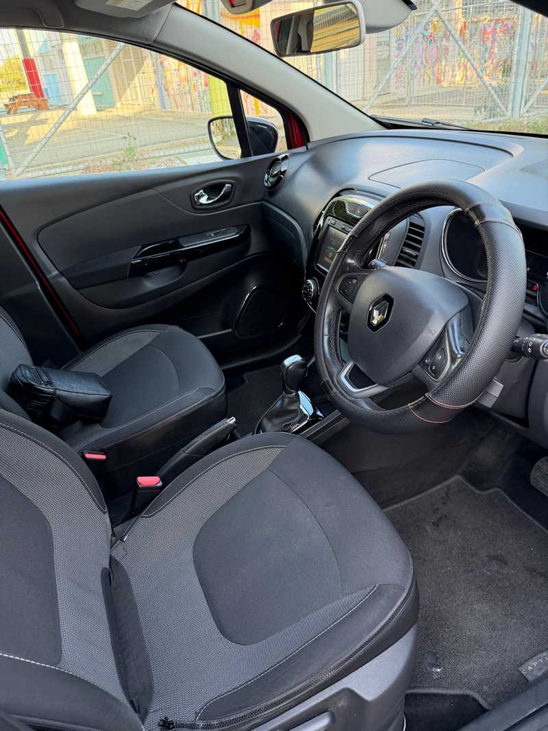 2016 Renault Captur 1,2L 2016 Cyprus