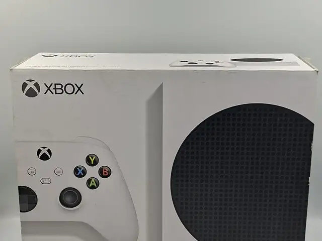 XBOX SERIES S 512GB Xbox Series S complete and boxed, Limassol — Limassol - Petrou Kai Pavlou