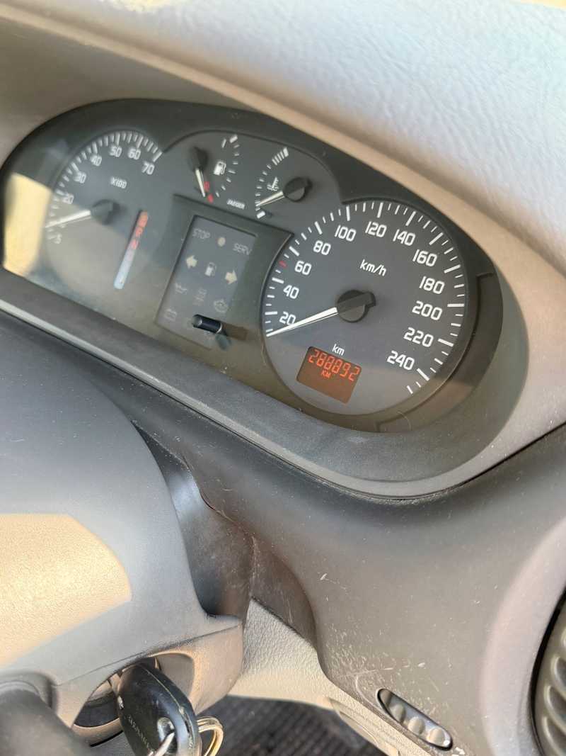 2004 Renault Scenic 1,2L 2004 Cyprus