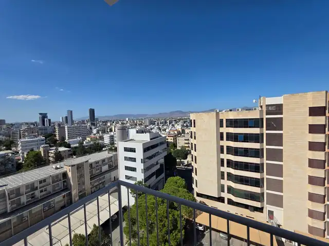 3-bedroom apartment to rent, Nicosia — Agioi Omologites