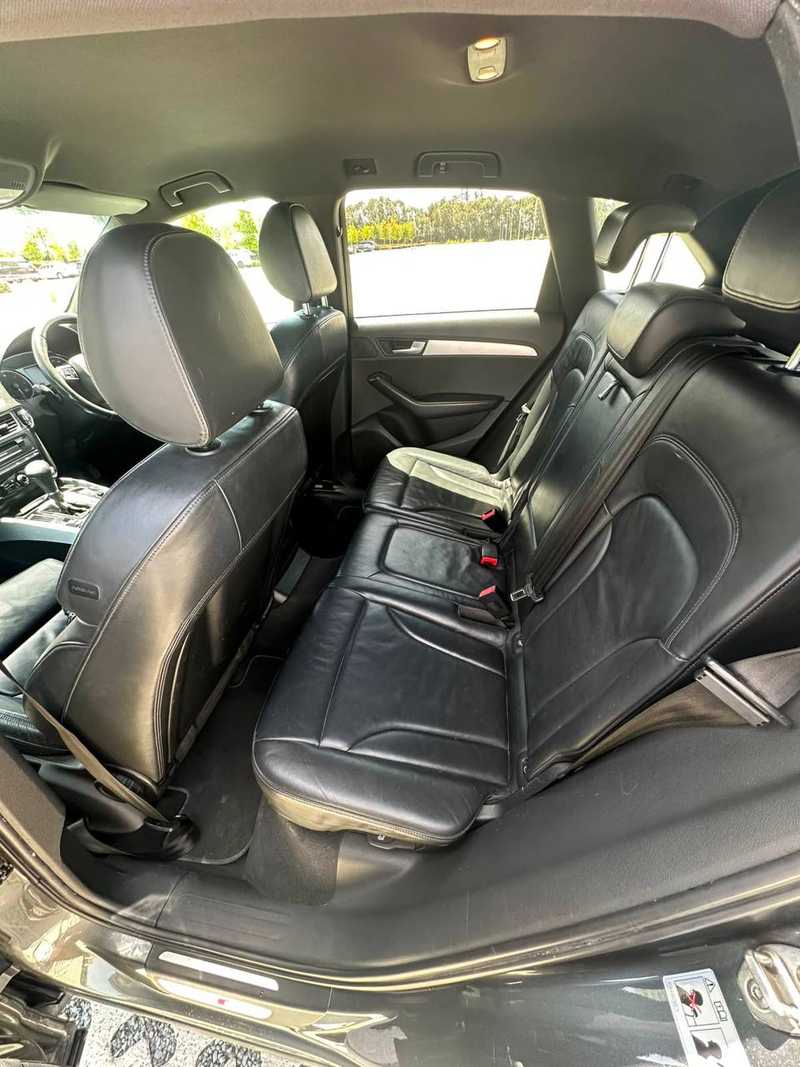2010 Audi Q5 2,0L 2010 Cyprus