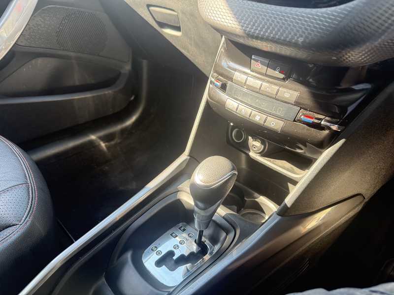 2016 Peugeot 2008 1,2L 2016 Cyprus