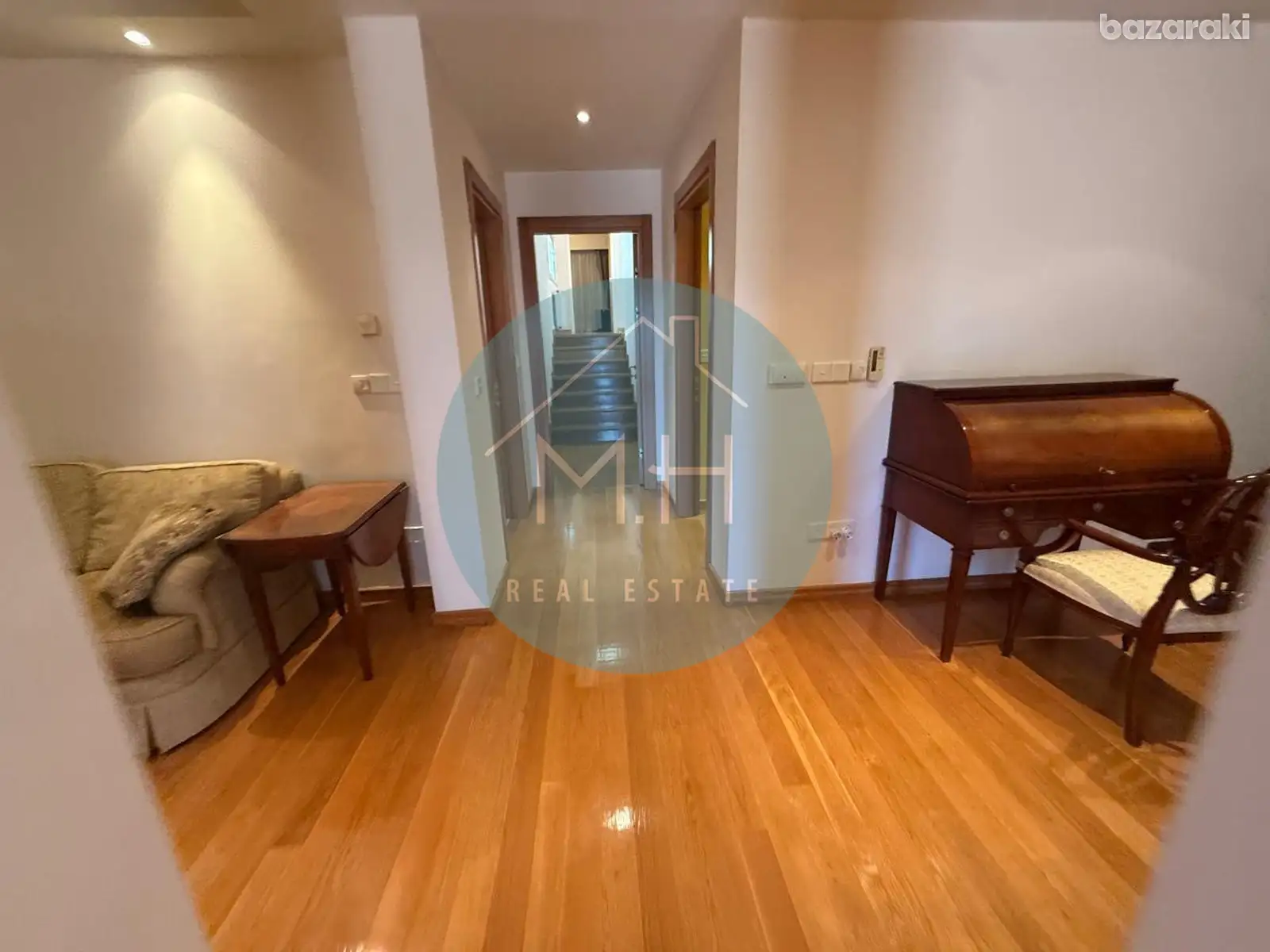 House, 3 bedrooms — 4