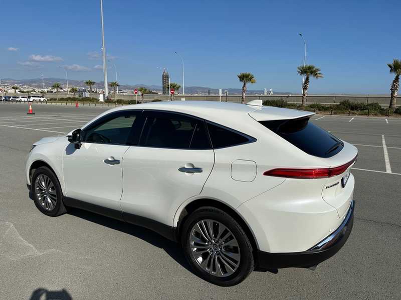 2022 Toyota Harrier 2,5L 2022 Cyprus