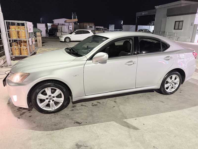 Lexus IS 2,2L 2006