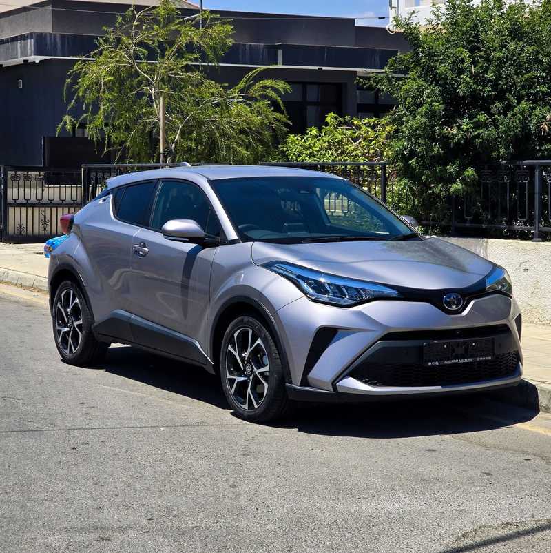 Toyota C-HR 1,8L 2023