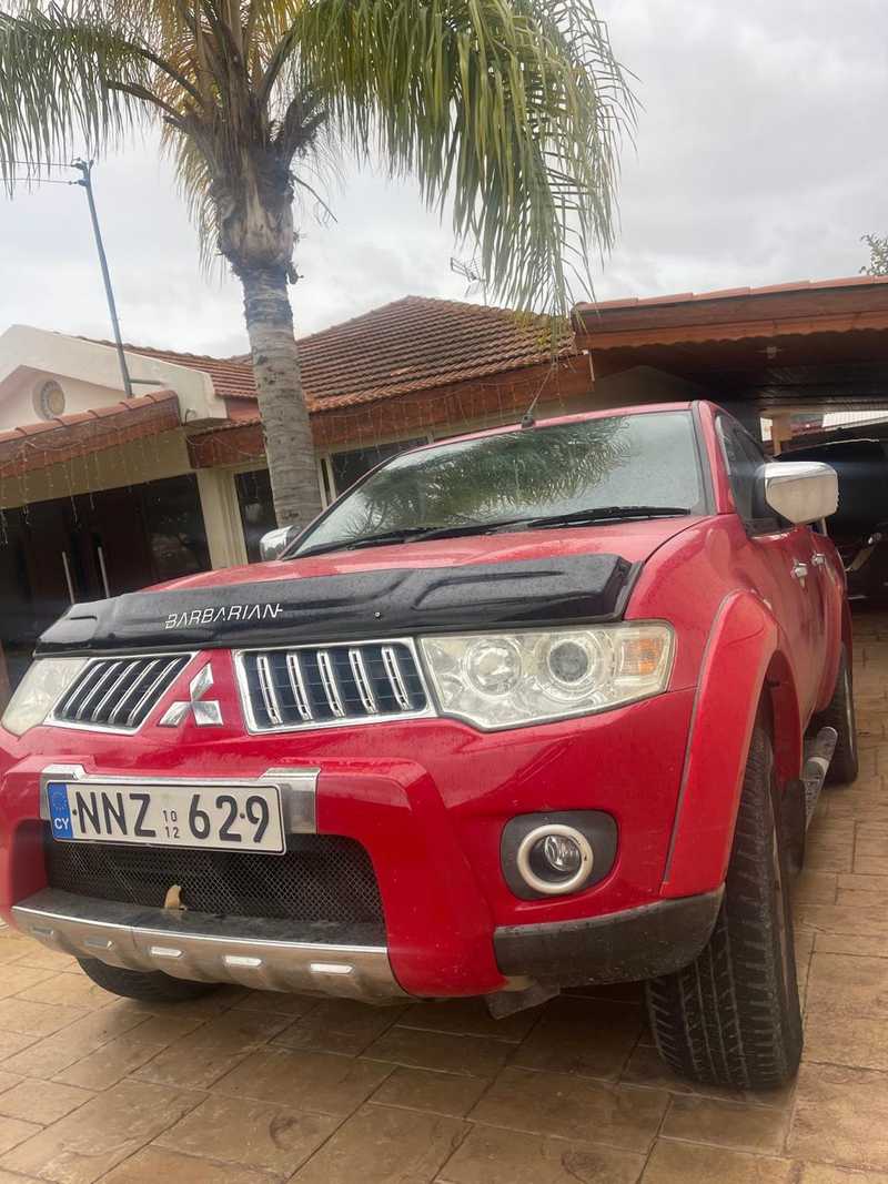 Mitsubishi L200 2,5L 2012