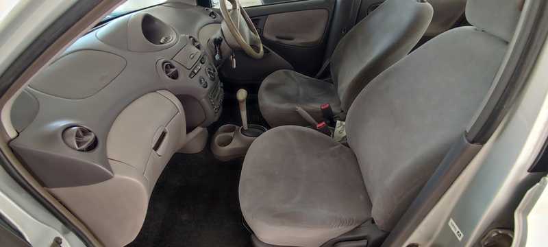 2000 Toyota Platz 1,5L 2000 Cyprus