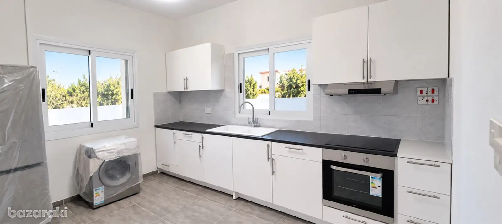 House, 3 bedrooms — 4