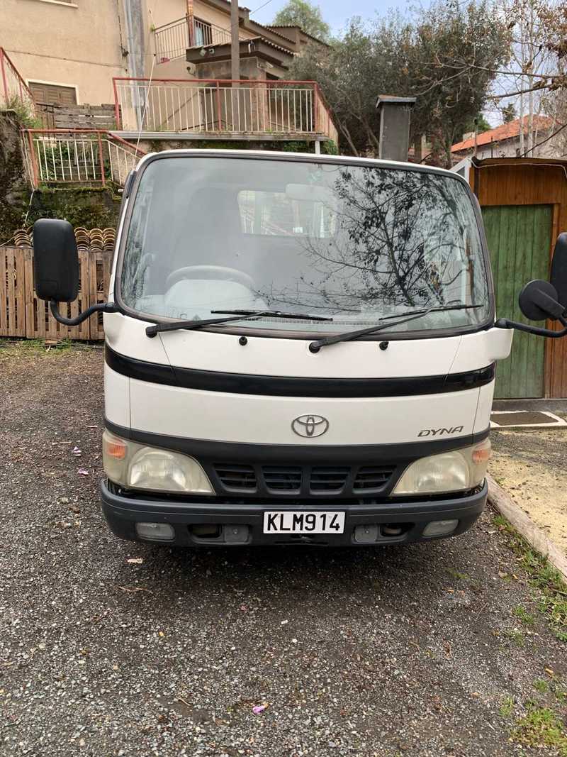 2003 Toyota Light Truck 3,6L 2003 Cyprus