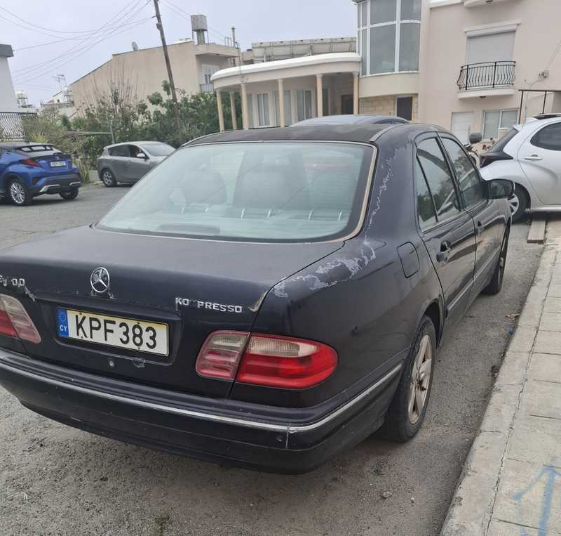 2001 Mercedes-Benz E-Class 2,0L 2001 Cyprus