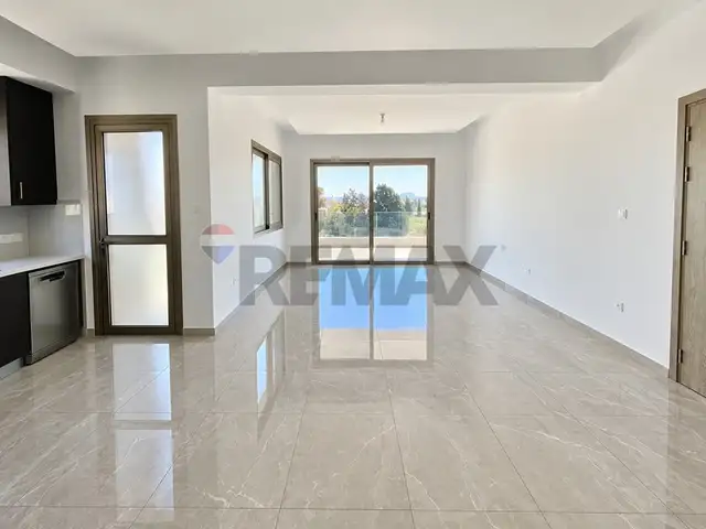 2-bedroom apartment to rent, Limassol — Polemidia - Pan. Evangelistria