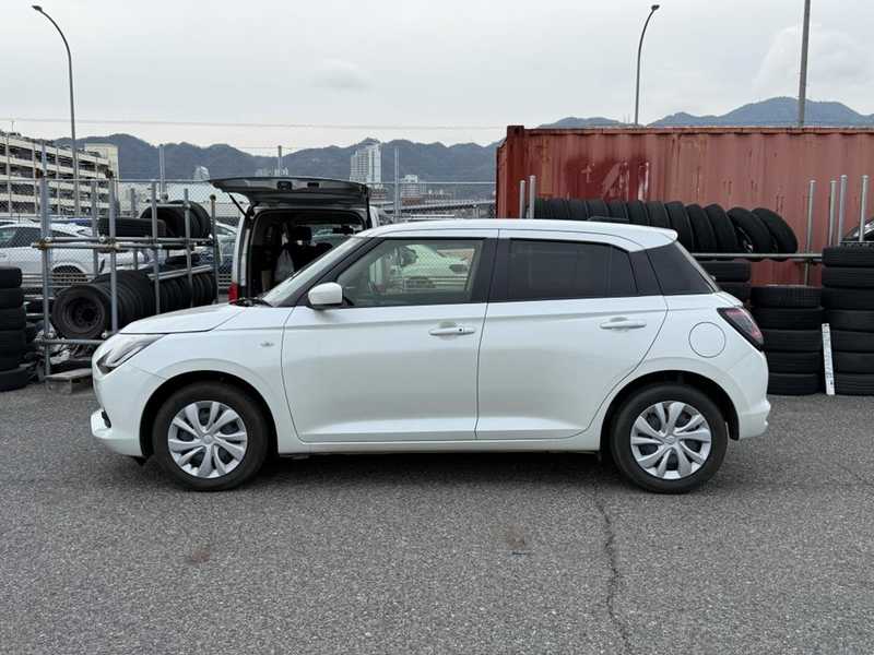 2024 Suzuki Swift 1,2L 2024 Cyprus