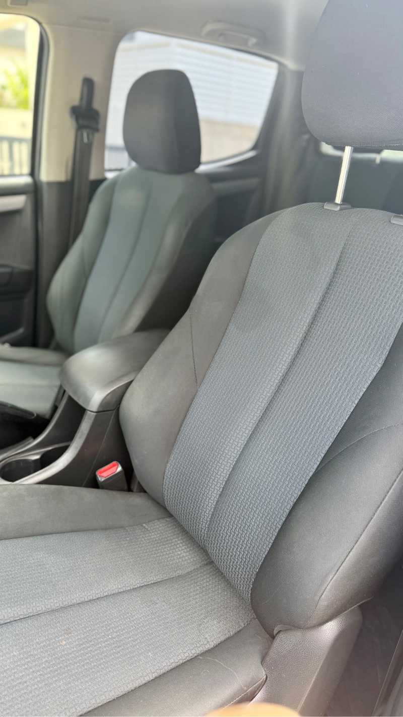 2015 Isuzu D-MAX 2,5L 2015 Cyprus