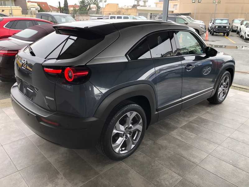 2021 Mazda MX-3 2,0L 2021 Cyprus