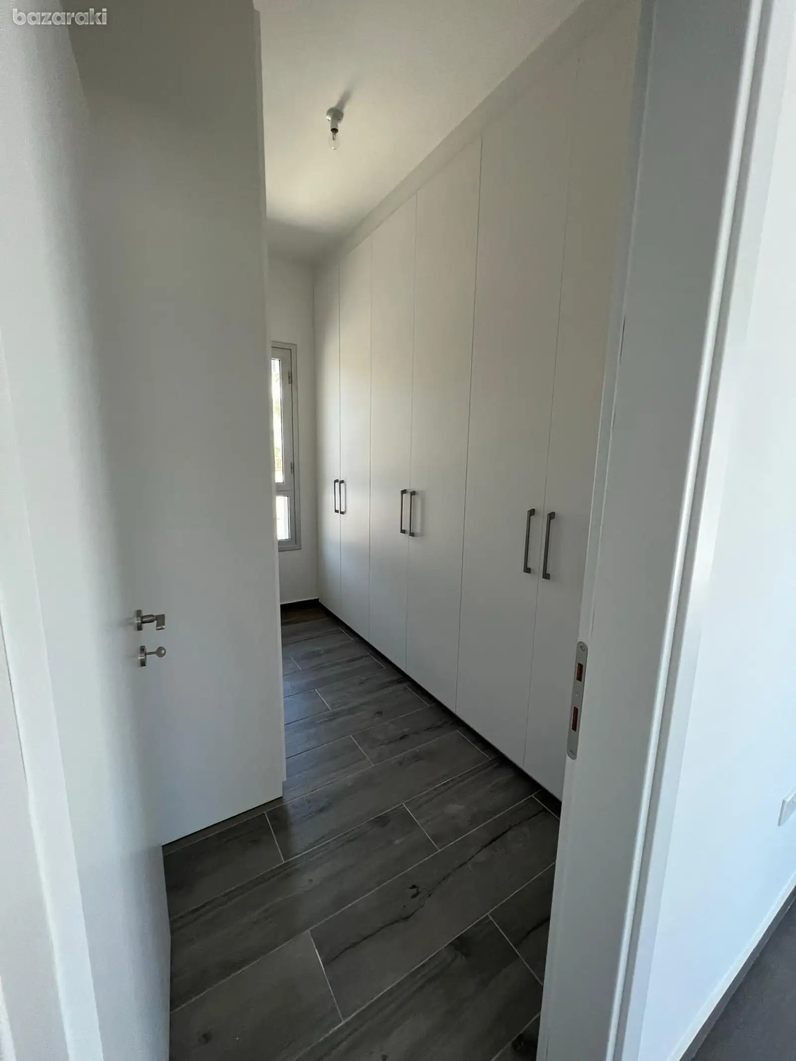 House, 3 bedrooms — 12