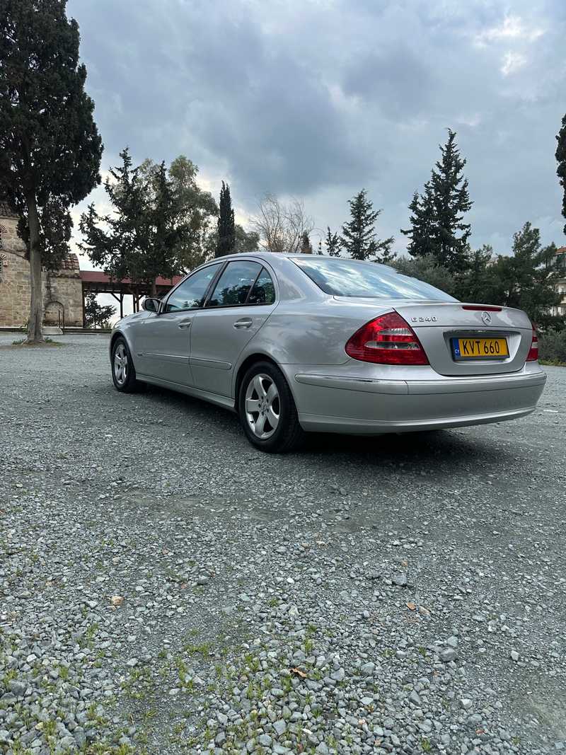 2004 Mercedes-Benz E-Class 2,6L 2004 Cyprus