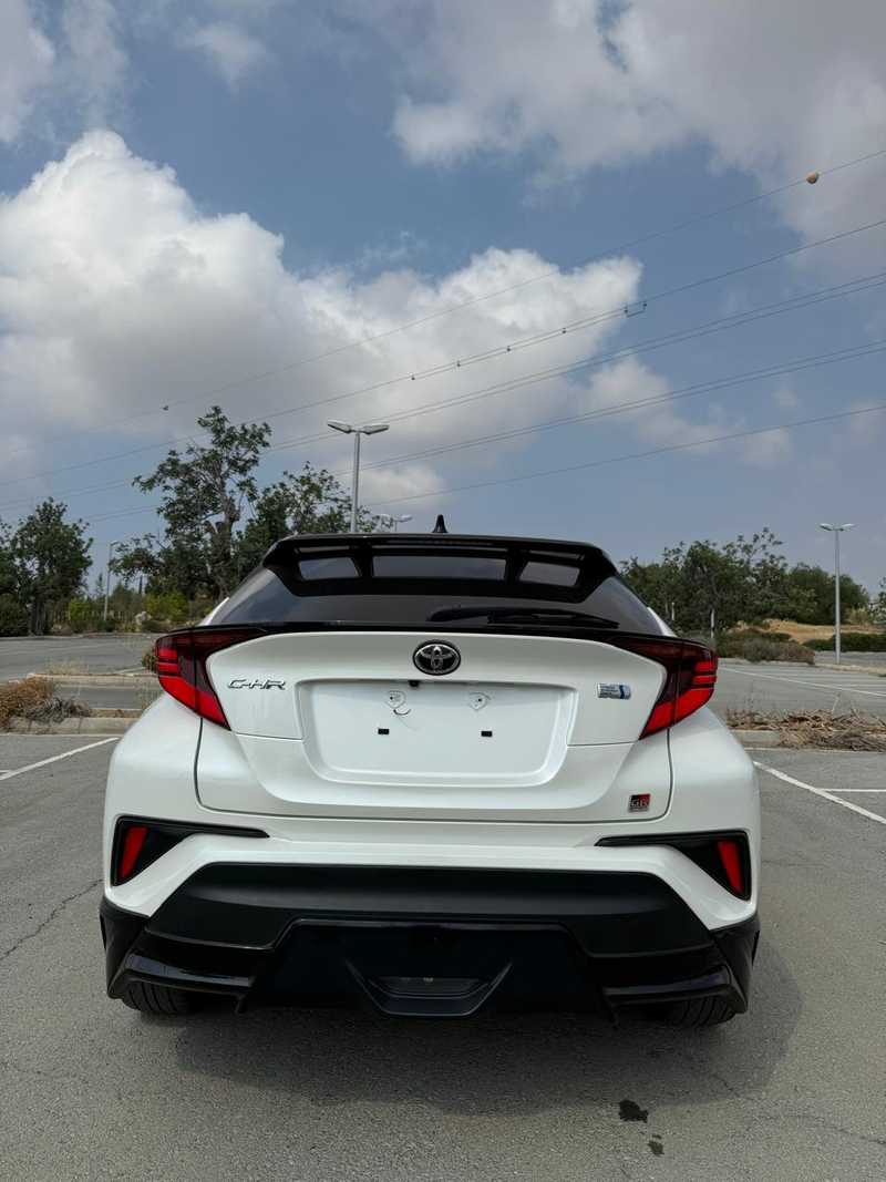 2022 Toyota C-HR 1,8L 2022 Cyprus