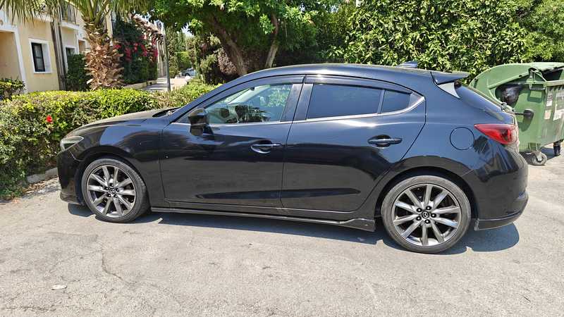 Mazda Axela 2,2L 2016