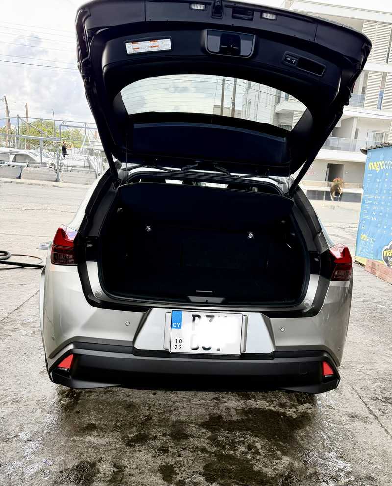 2023 Lexus UX 2,0L 2023 Cyprus