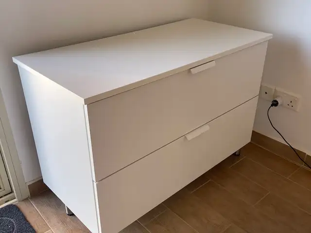 Dresser, Επαρχία Πάφου — Πέγεια