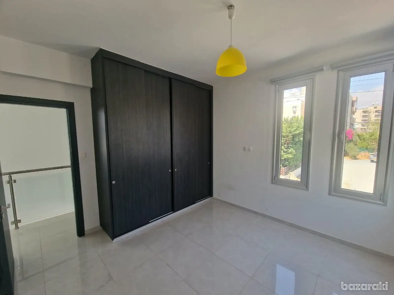 House, 3 bedrooms — 9