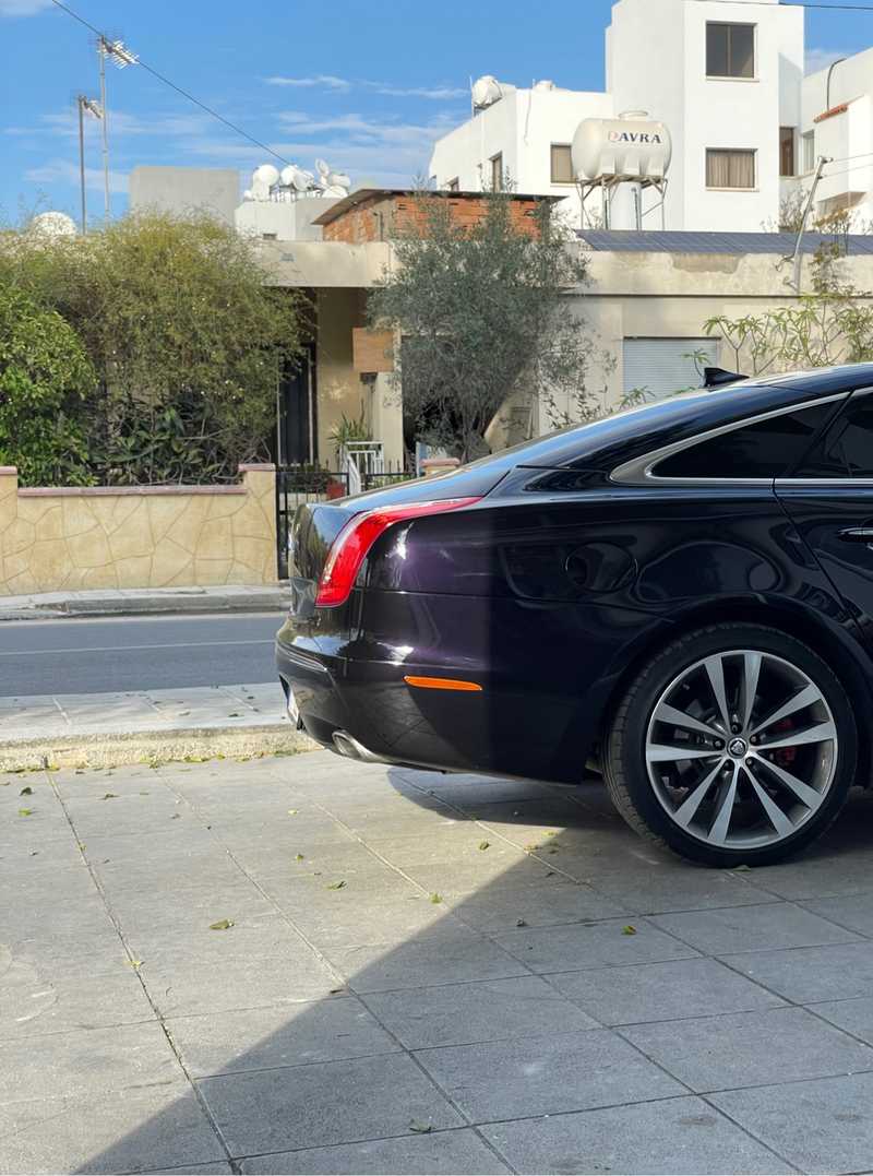 2013 Jaguar XJ 2,0L 2013 Cyprus