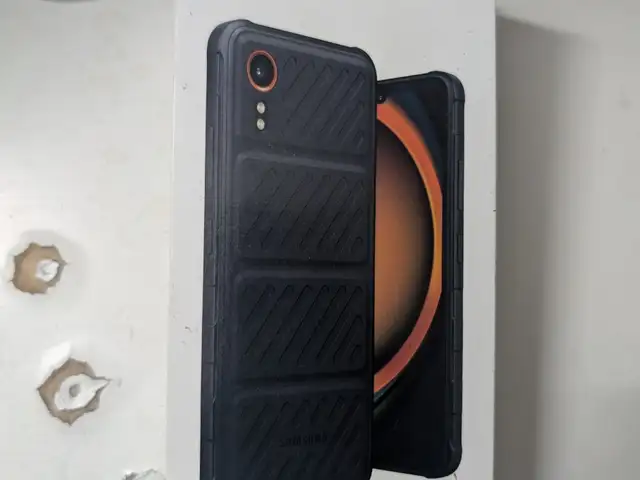 Sumsung Xcover, Επαρχία Λεμεσού — Λεμεσός - Αγία Τριάδα