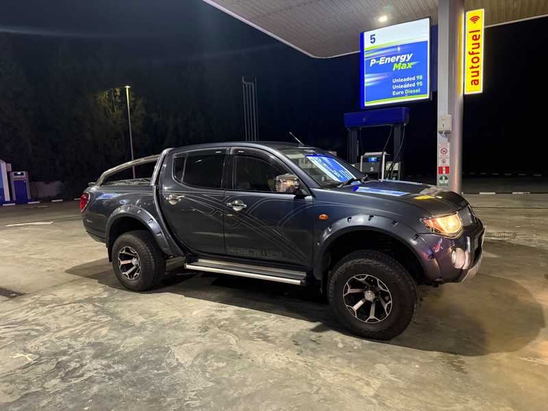 2009 Mitsubishi L200 2,5L 2009 Cyprus